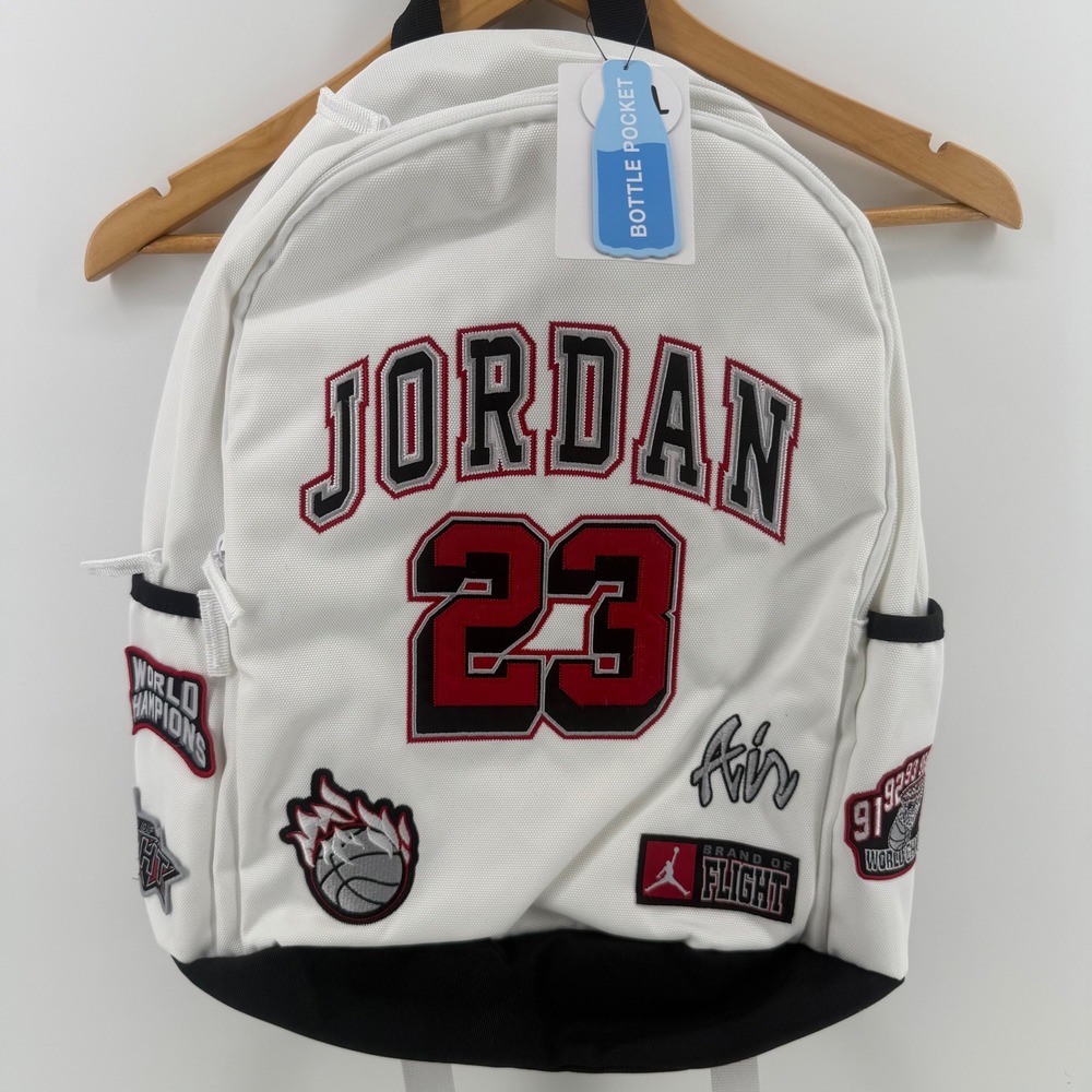 Jordan Varsity Patch Backpack White Gym Red 15 Inch Laptop Bag 9A0846-WR2‎ NEW